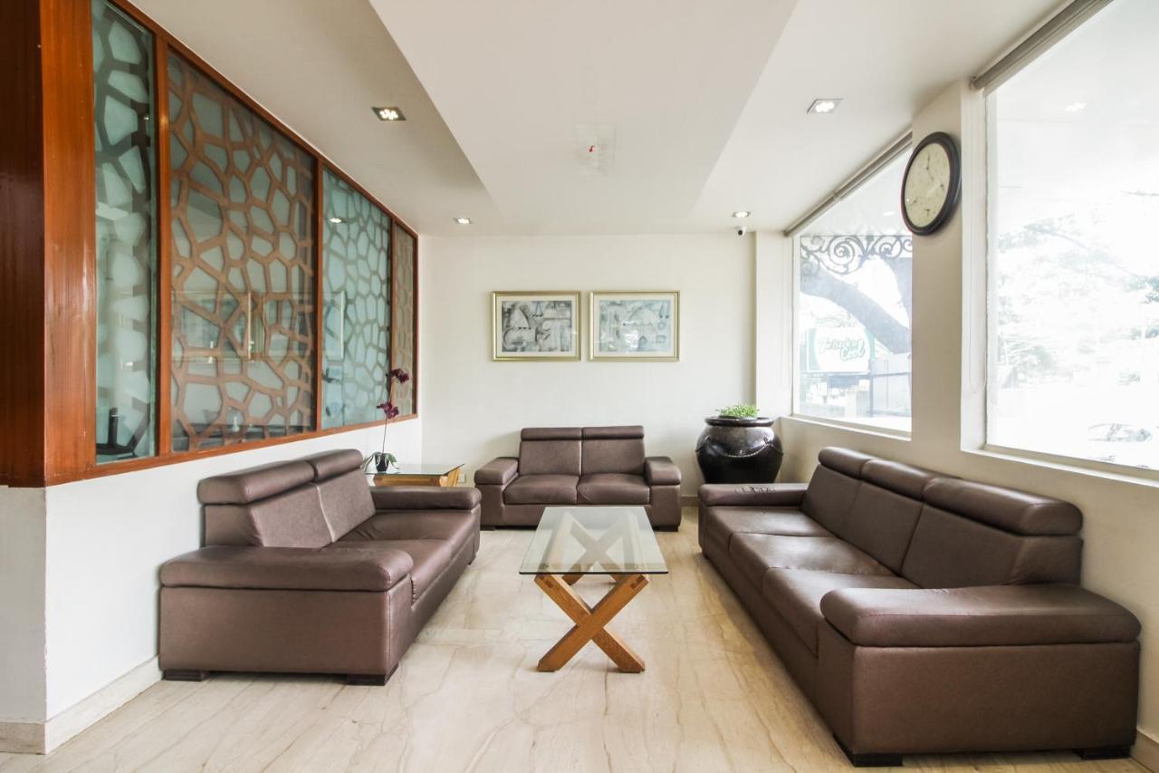Hotel White Parrot Maisur Dış mekan fotoğraf