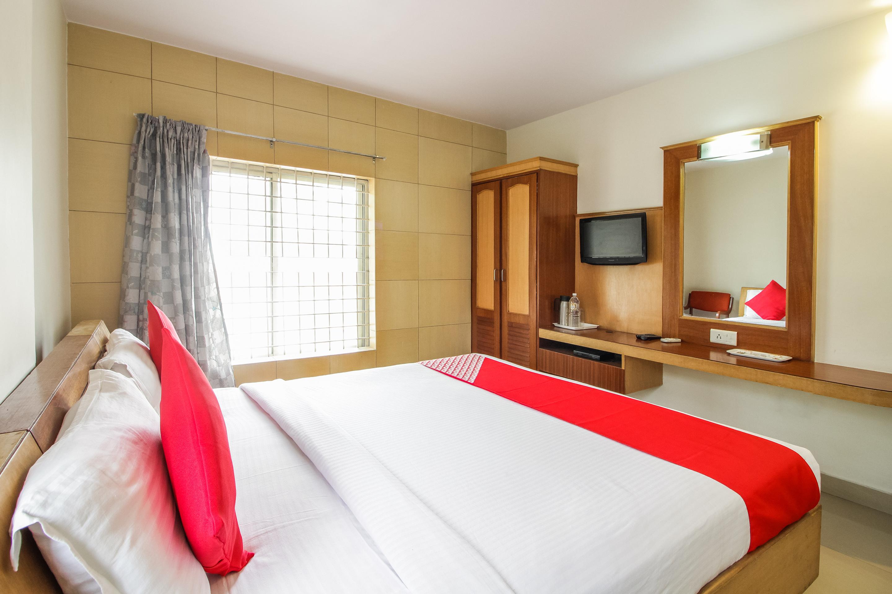 Hotel White Parrot Maisur Dış mekan fotoğraf