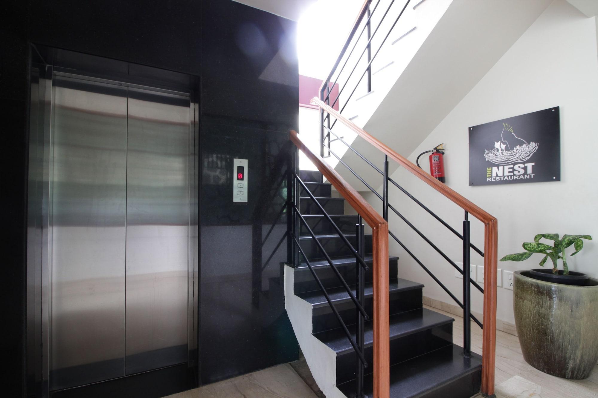 Hotel White Parrot Maisur Dış mekan fotoğraf