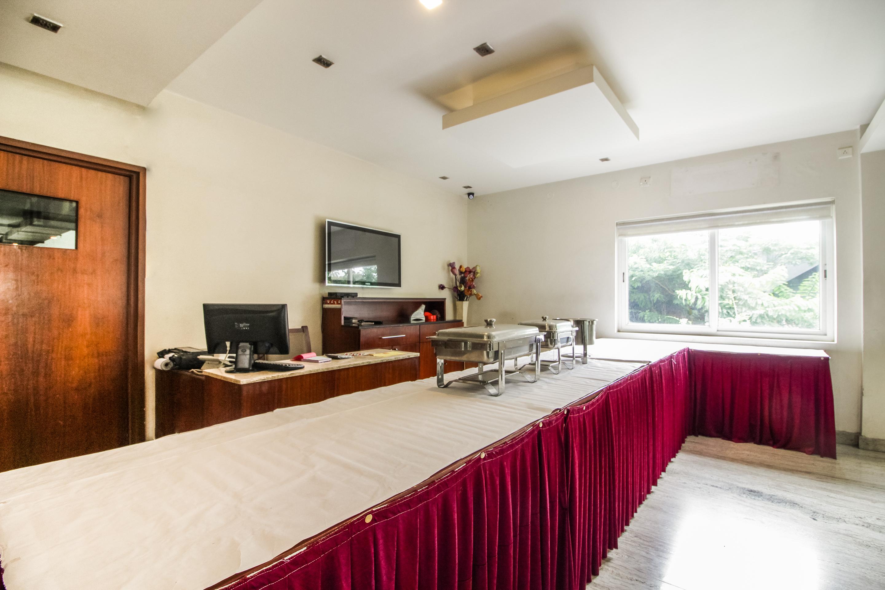 Hotel White Parrot Maisur Dış mekan fotoğraf